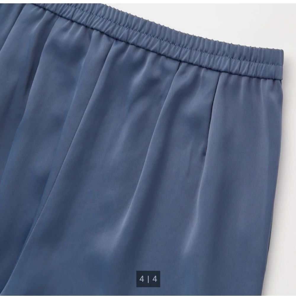 Uniqlo Satin Relaxed Straight Pants - Picture 3 of 5